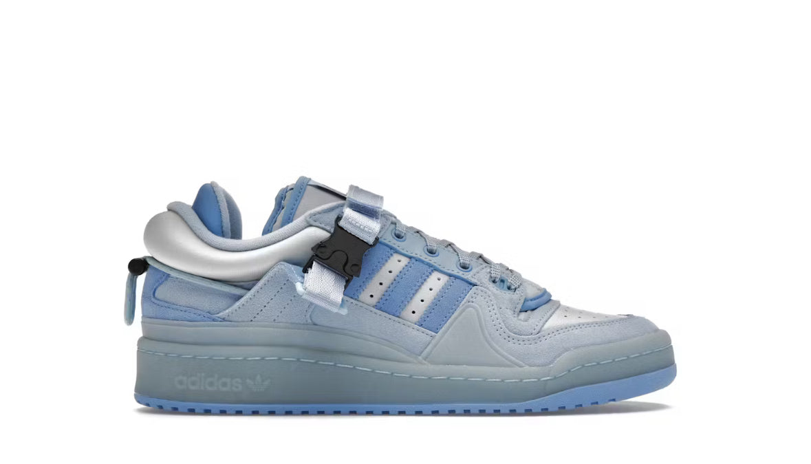 BAD BUNNY FORUM BLUE TINT